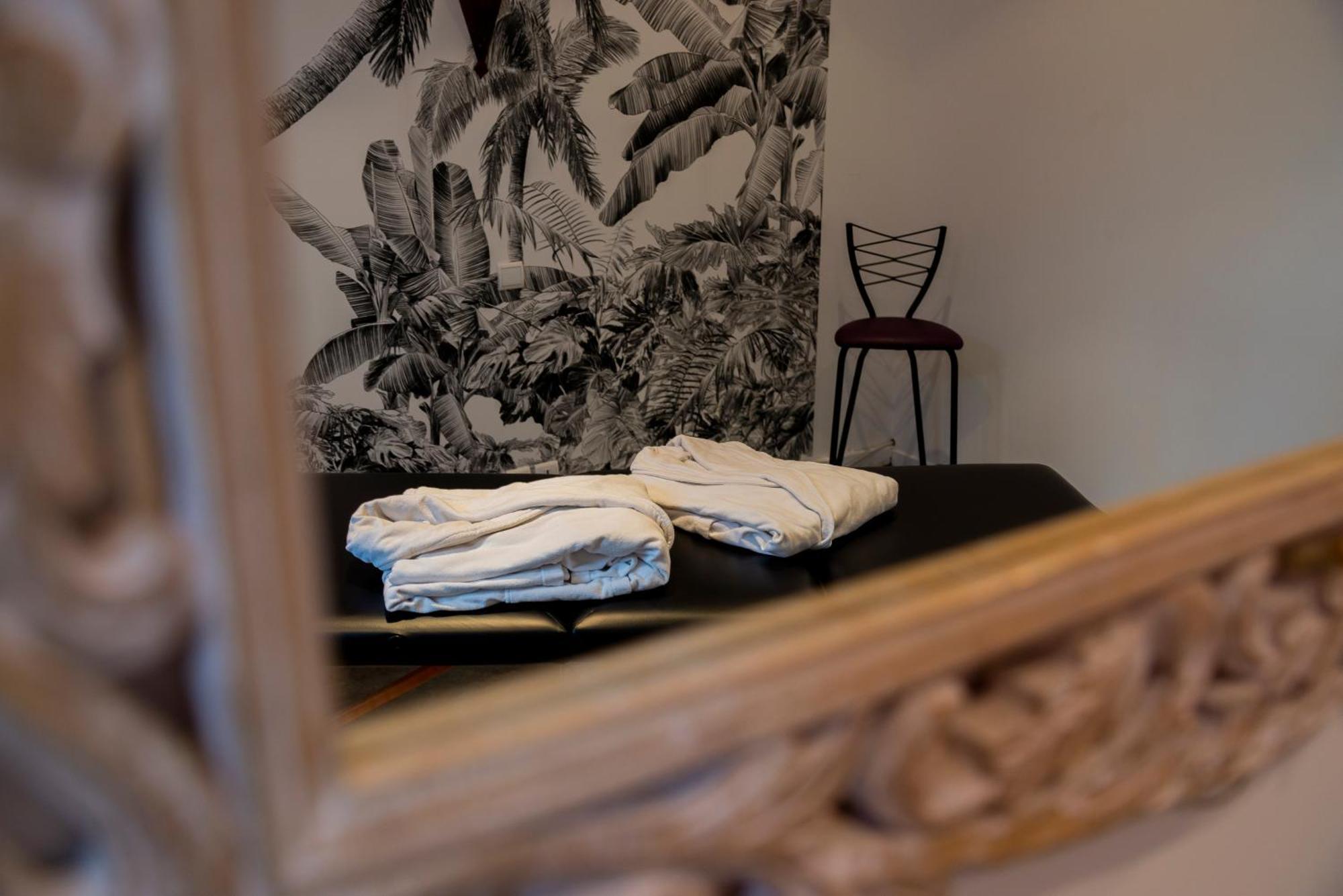 Suite And Spa 21 Dijon Buitenkant foto