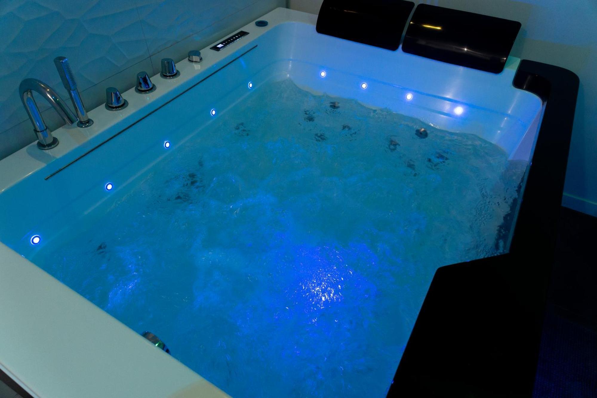 Suite And Spa 21 Dijon Buitenkant foto